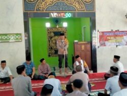Kasat Binmas Wakili Polres Takalar Gelar Jumat Curhat di Desa Soreang