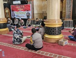 Jumat Curhat Rutin Kapolda Sulsel Sapa Warga Bontoala Lama