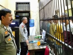 Pastikan Tahanan Dalam Keadaan Aman dan Sehat, Kasat Tahti Rutin Cek Ruang Tahanan Polres Takalar
