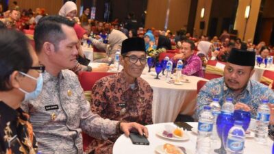Wakil Bupati Batang Hari H. Bakhtiar. SP Selaku Ketua TPPS Kabupaten Batang Hari Hadiri Acara