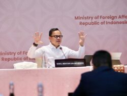 Wamendagri Bima Arya Ungkap Pentingnya Sinkronisasi Kebijakan untuk Wujudkan Indonesia Emas