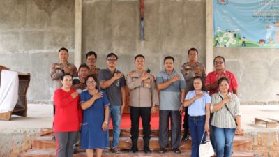 Kapolres Tebo Kunjungi Gereja Katolik
